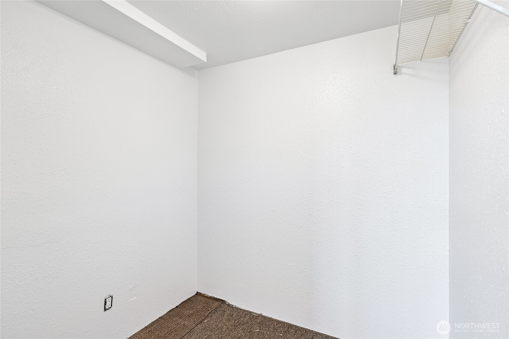 6816 58th Street Property Photo 8
