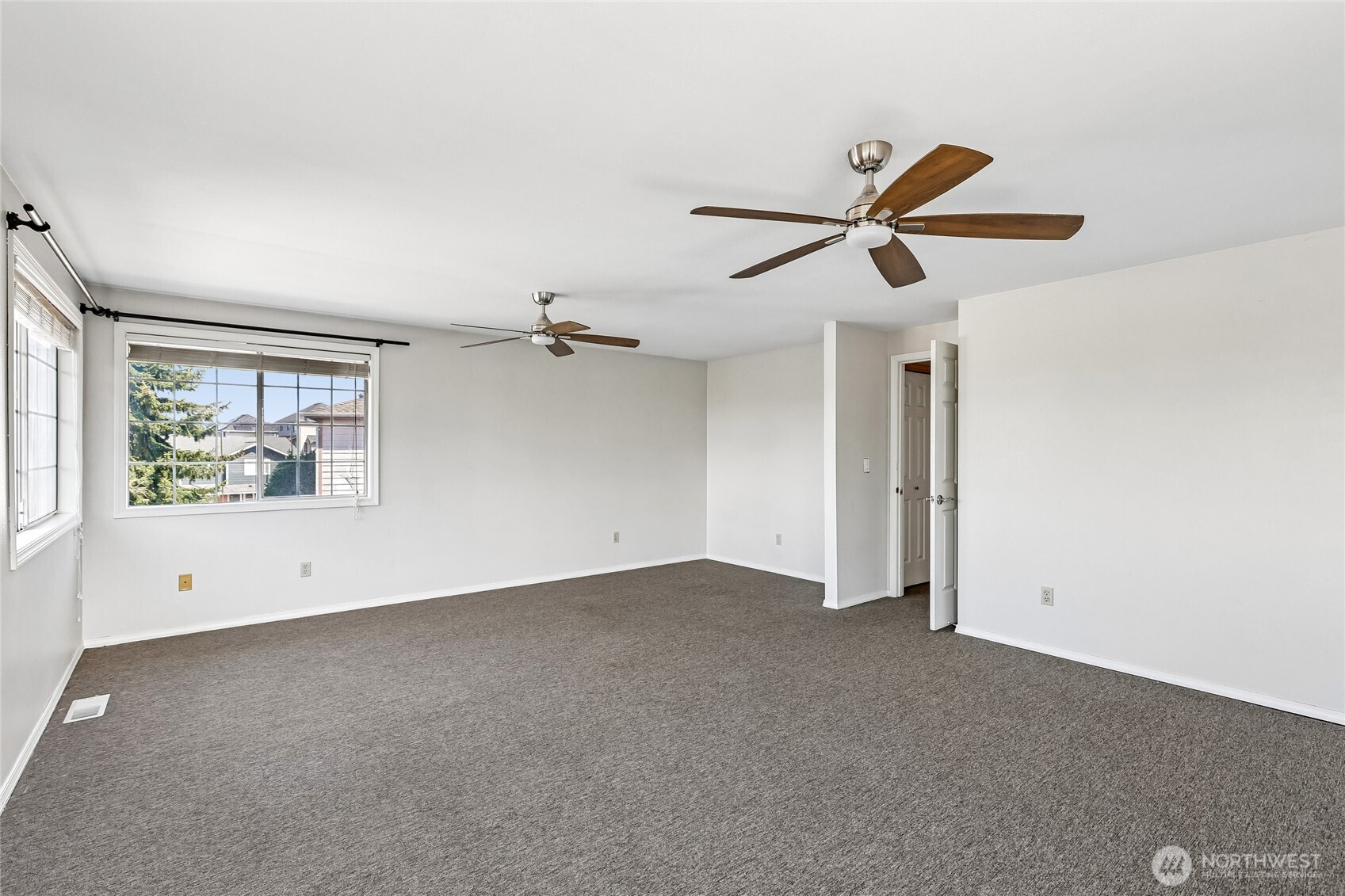 6816 58th Street Property Photo 10