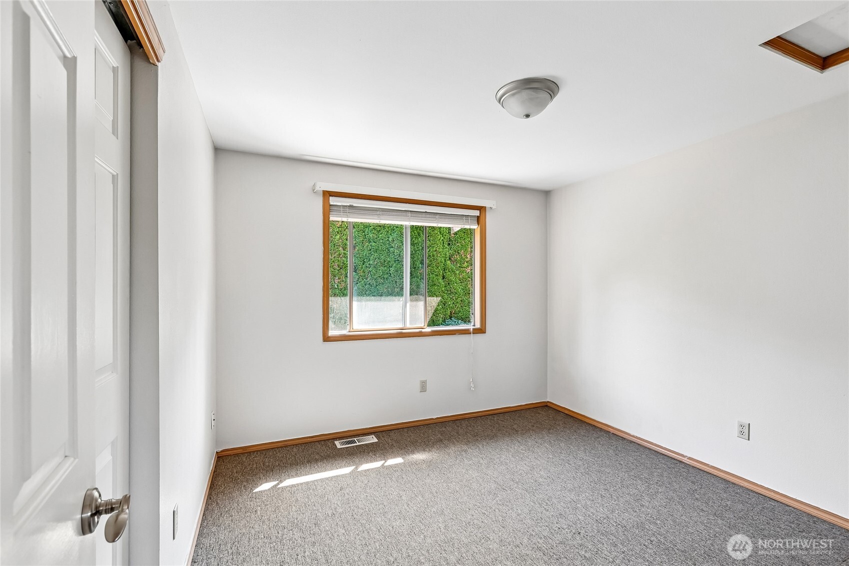 6816 58th Street Property Photo 23
