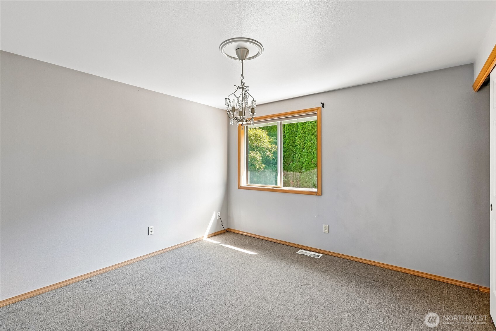 6816 58th Street Property Photo 24