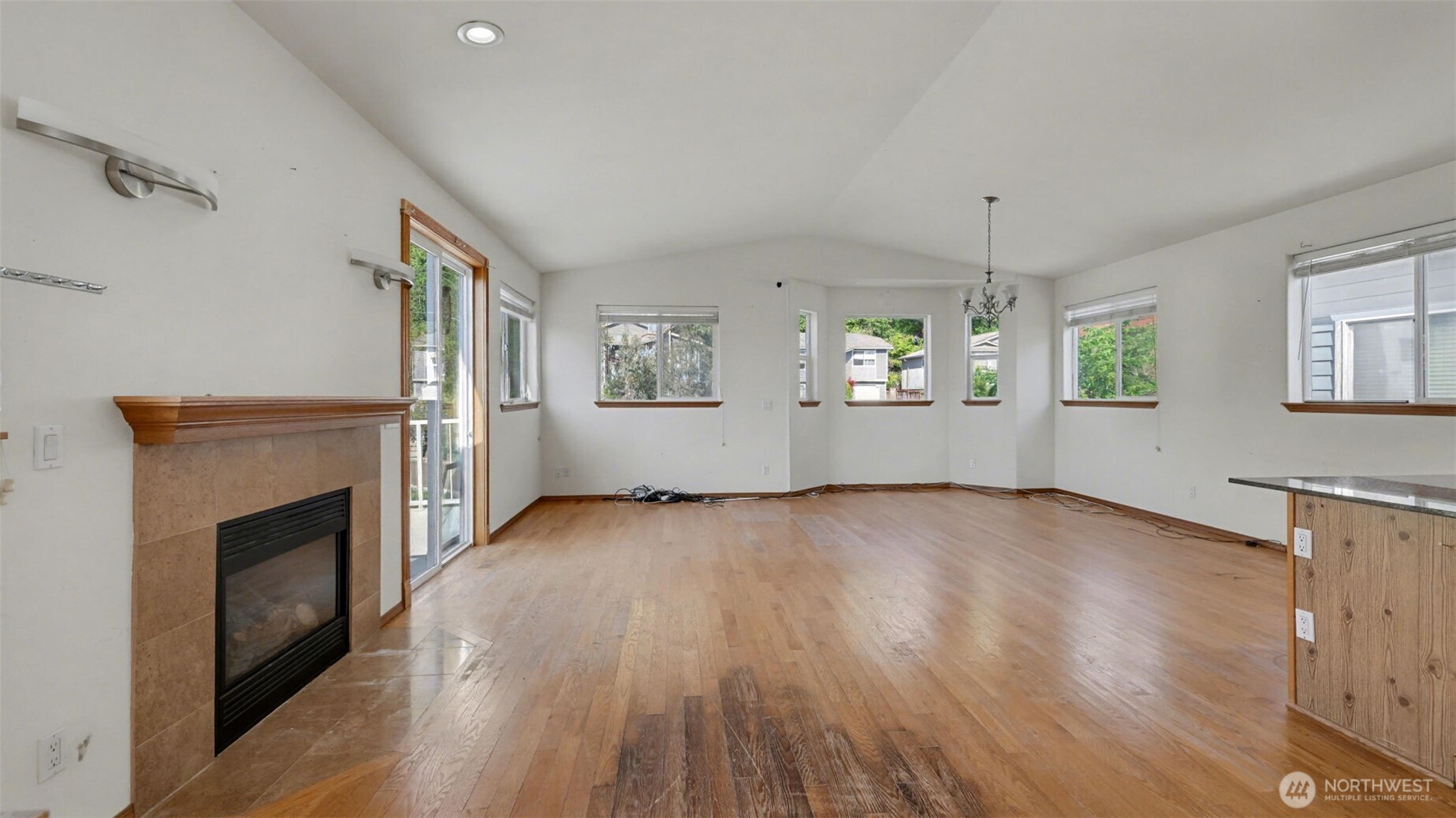 5316 31st Avenue Property Photo 4