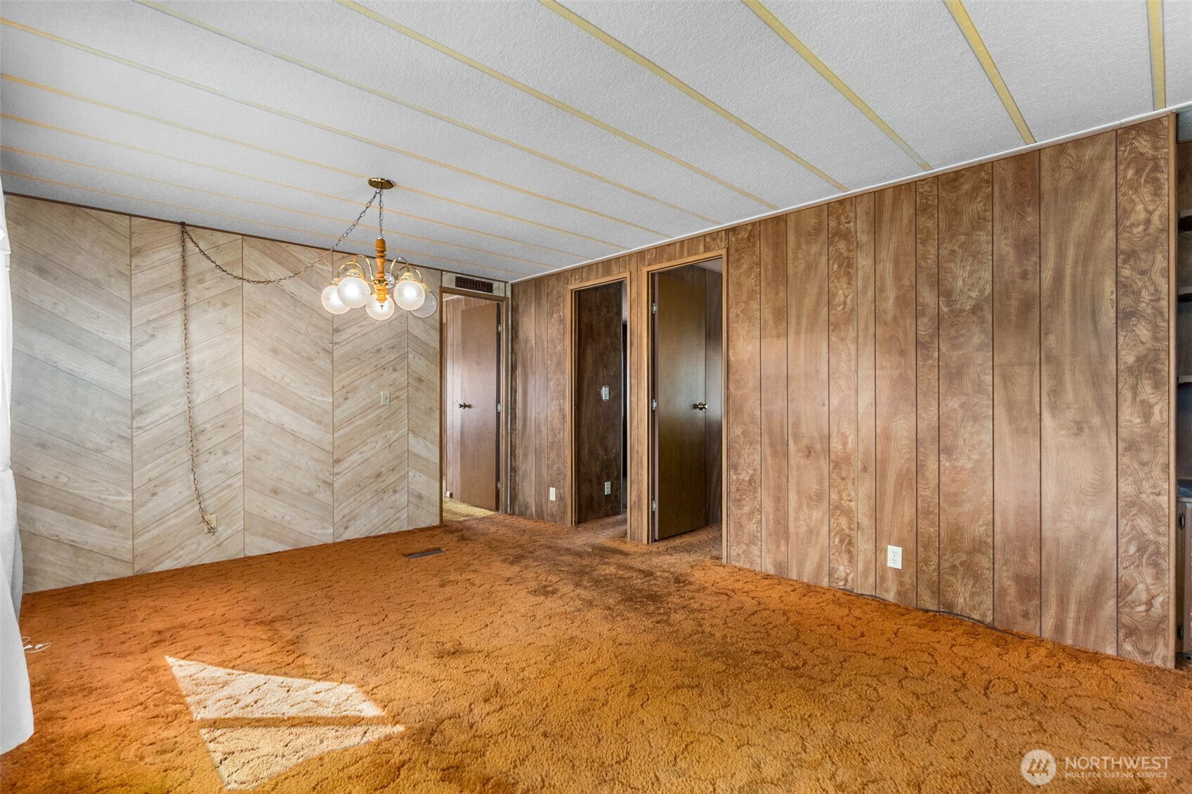 18005 Robinson Lane Property Photo 16