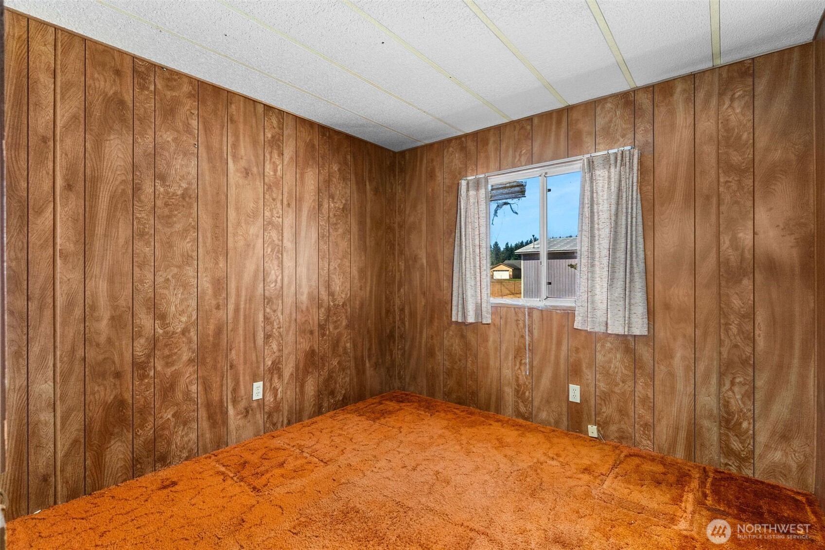 18005 Robinson Lane Property Photo 27