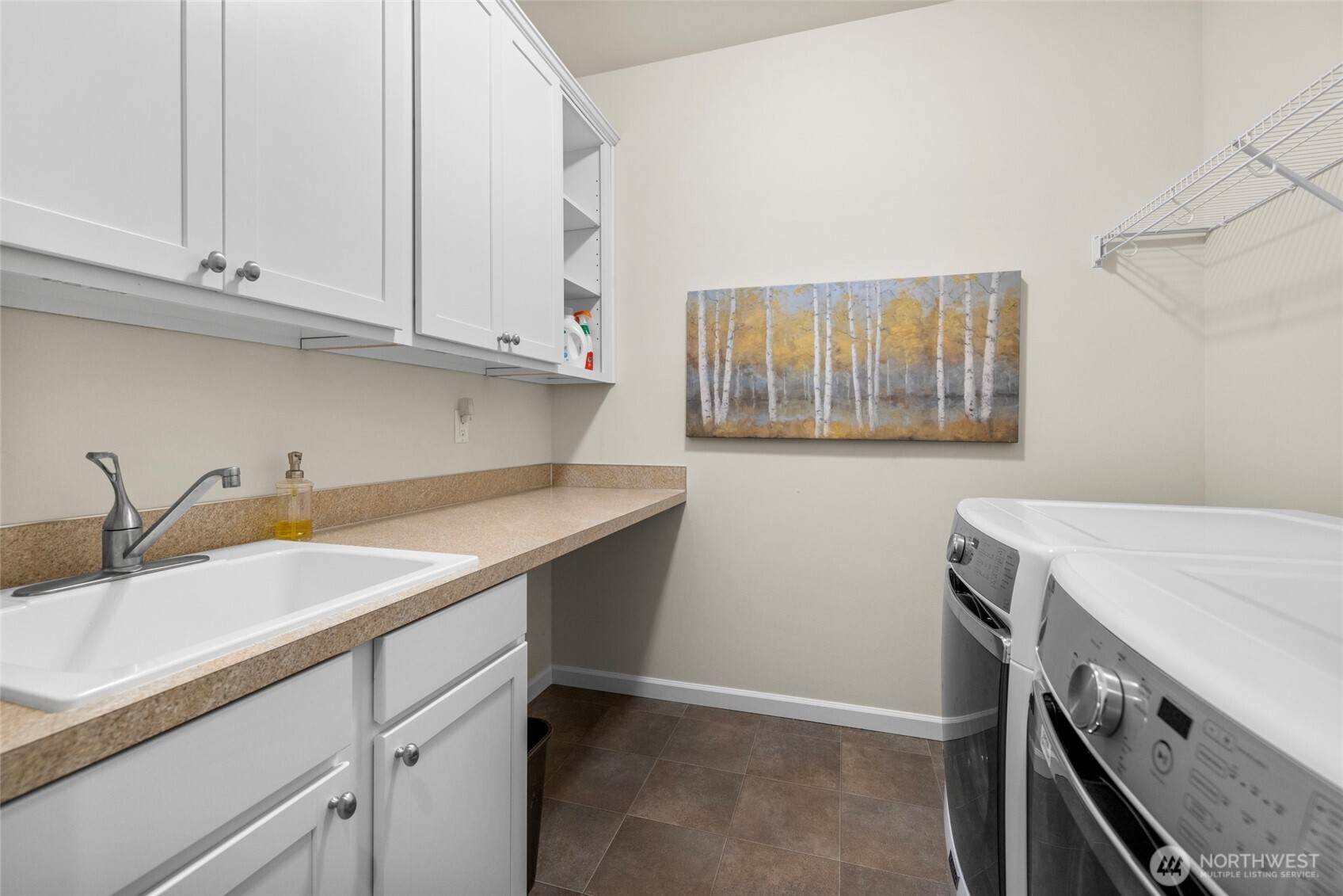 1933 Fraser Avenue Property Photo 33