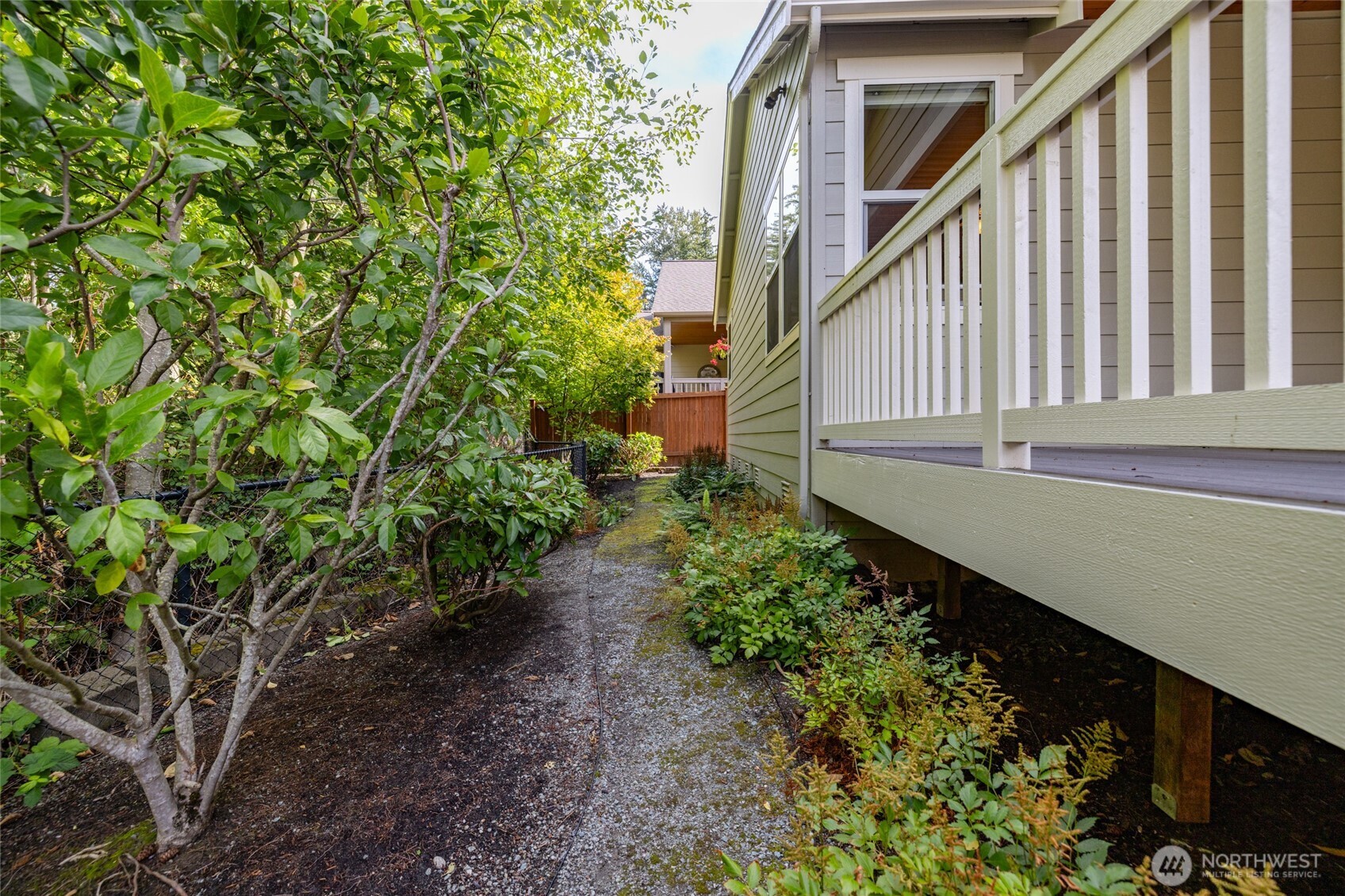 1933 Fraser Avenue Property Photo 39