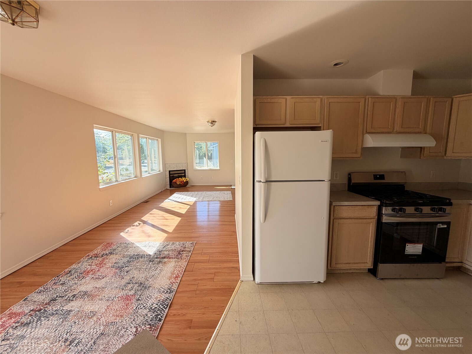 319 6th Street Property Photo 8