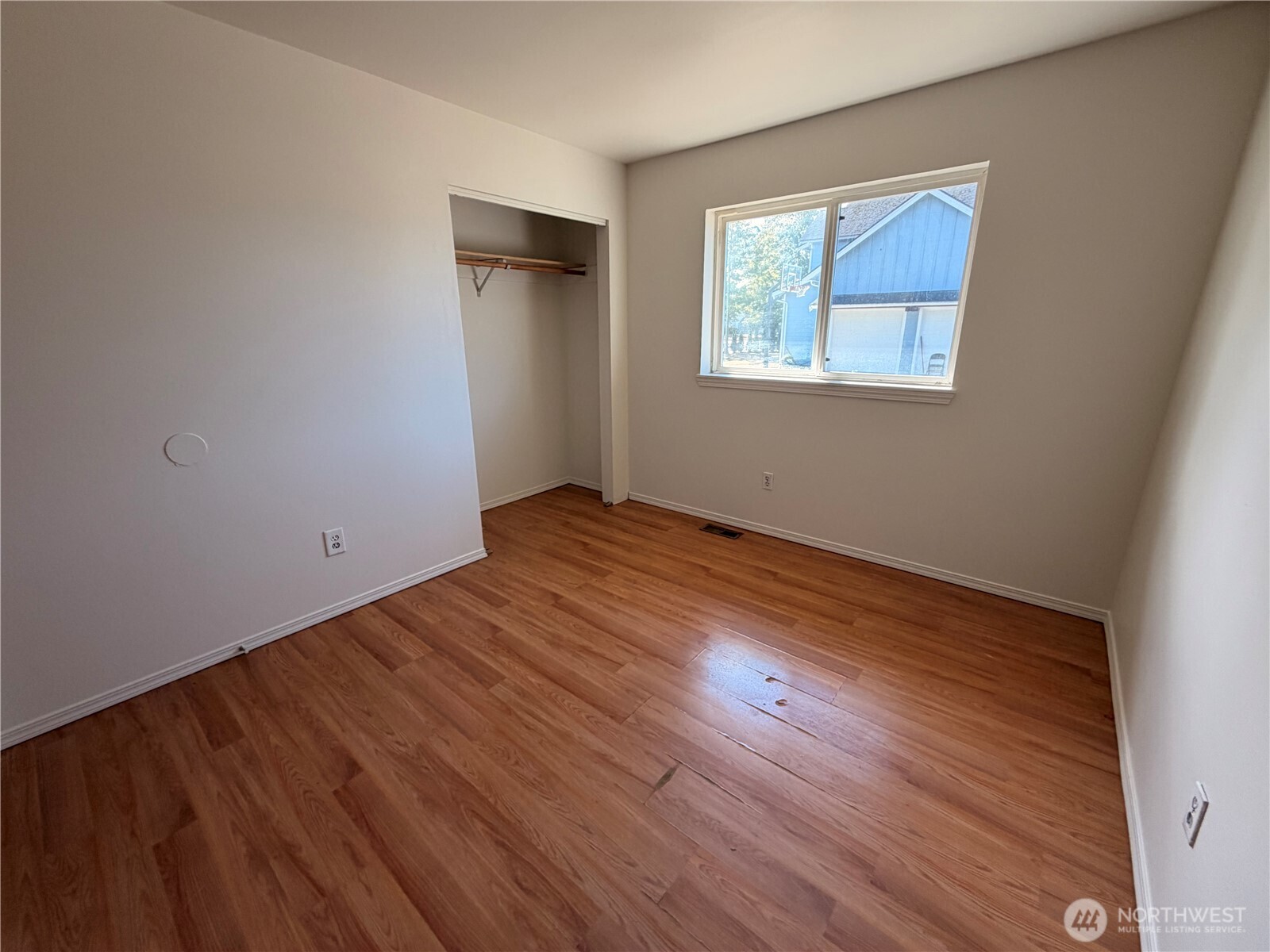 319 6th Street Property Photo 11