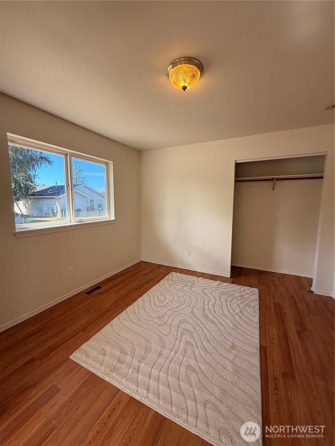 319 6th Street Property Photo 17