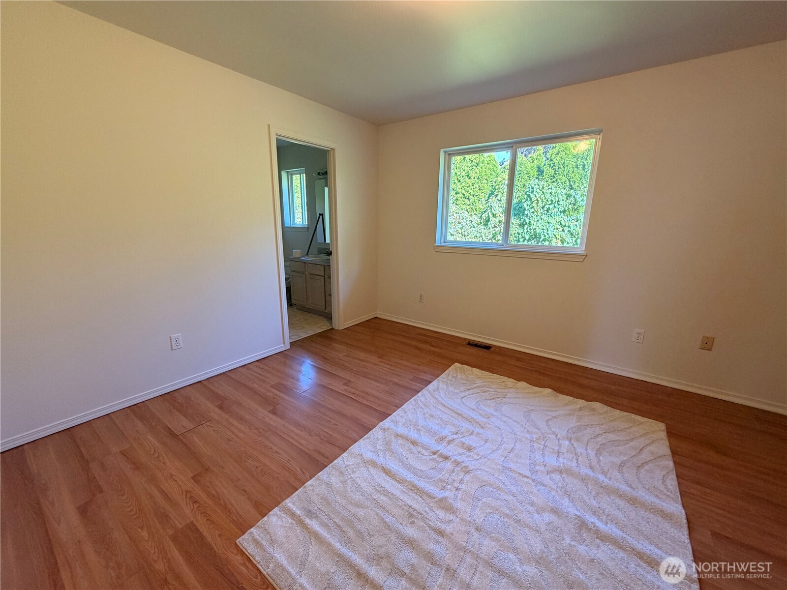 319 6th Street Property Photo 21