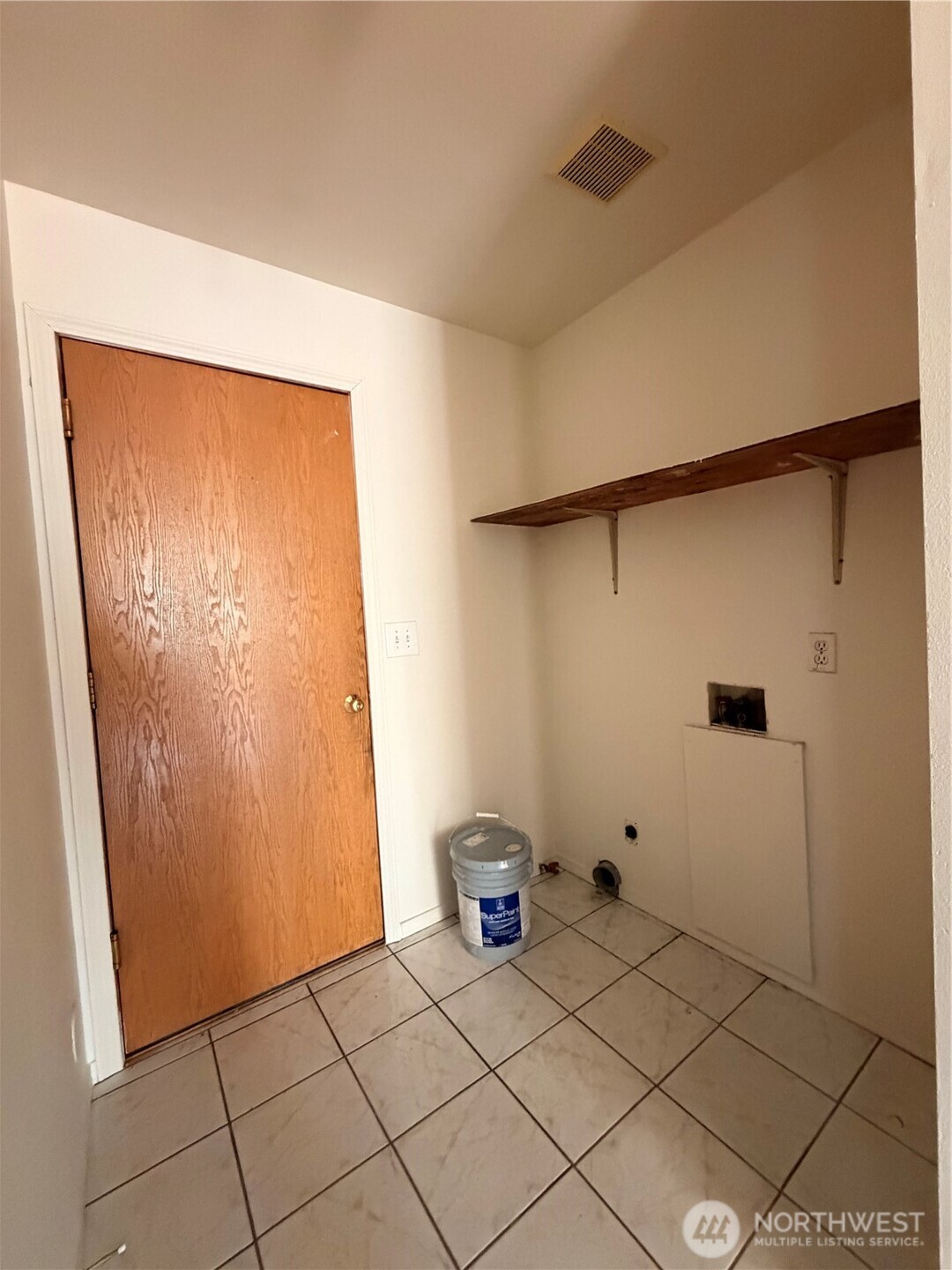 319 6th Street Property Photo 23