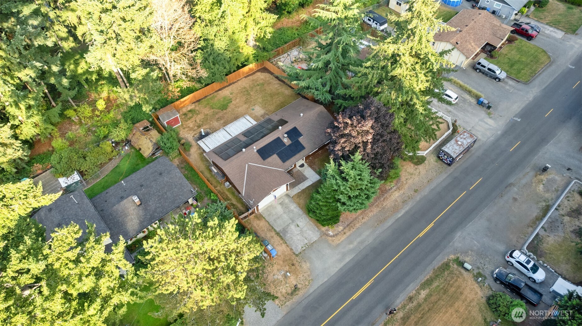 6009 190th Avenue Property Photo 2