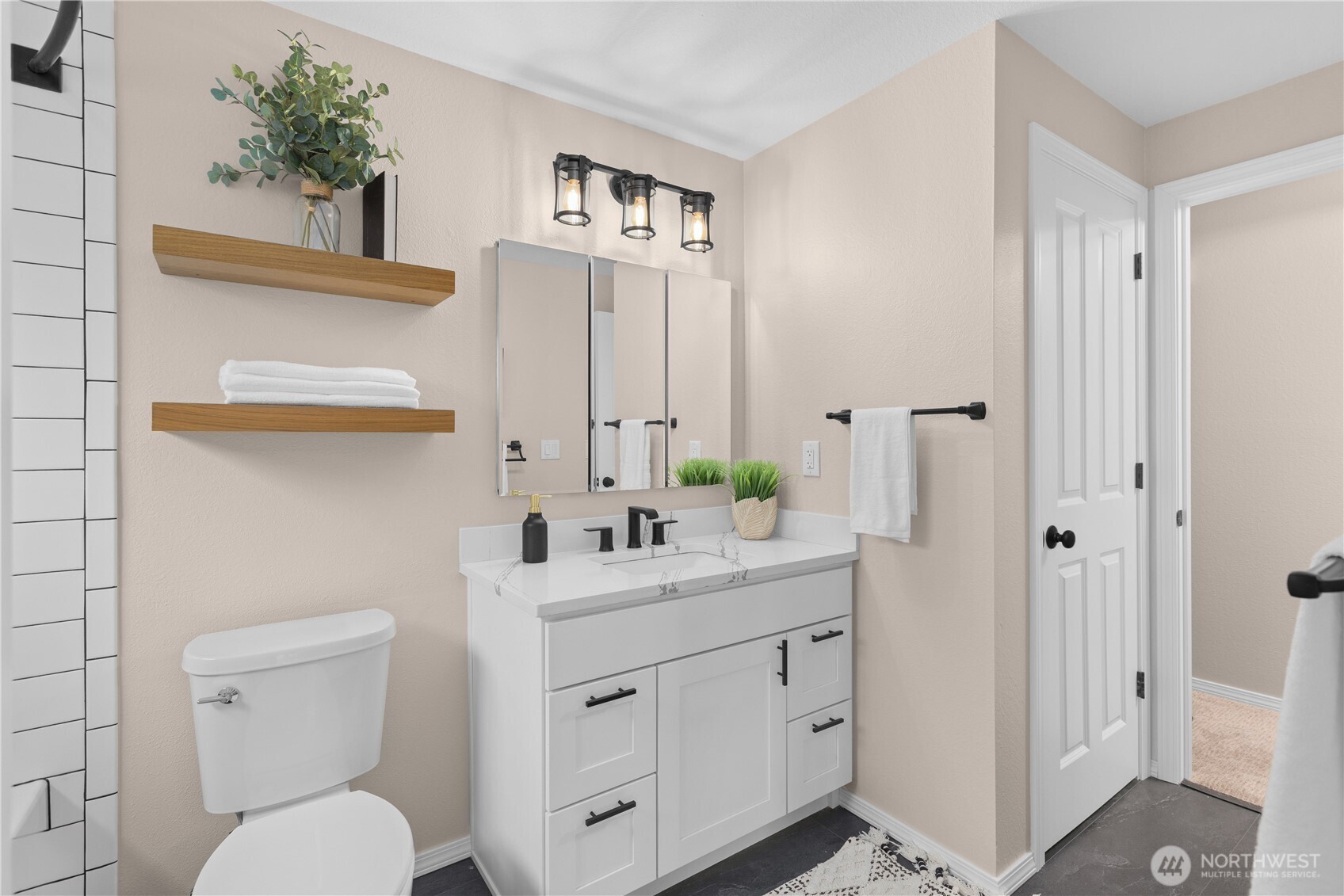 3927 173rd Place Property Photo 16