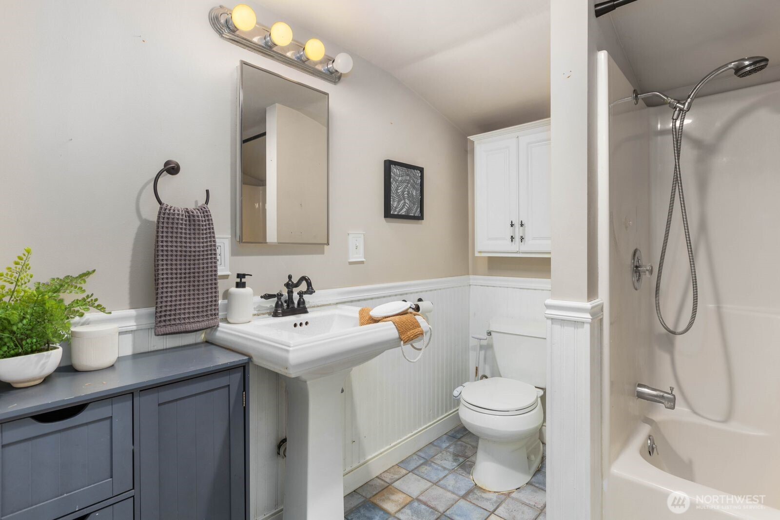 8106 8th Avenue Property Photo 16
