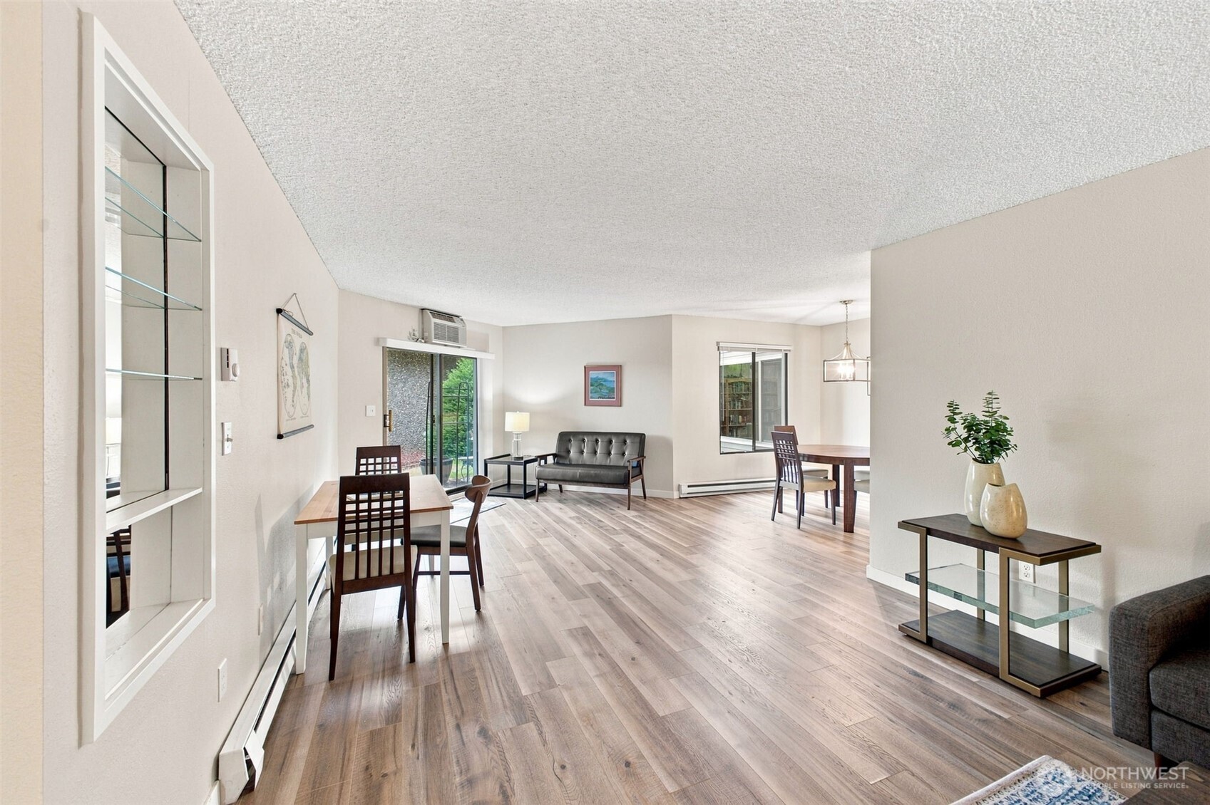 5575 E Evergreen Boulevard 4103 Property Photo 5