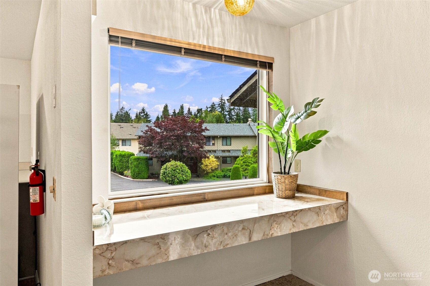 22906 Edmonds Way 7 Property Photo 17