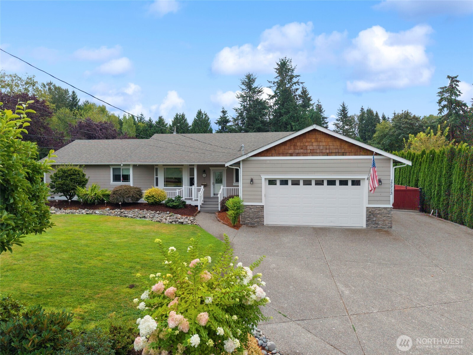 17713 Interurban Boulevard Property Photo 1