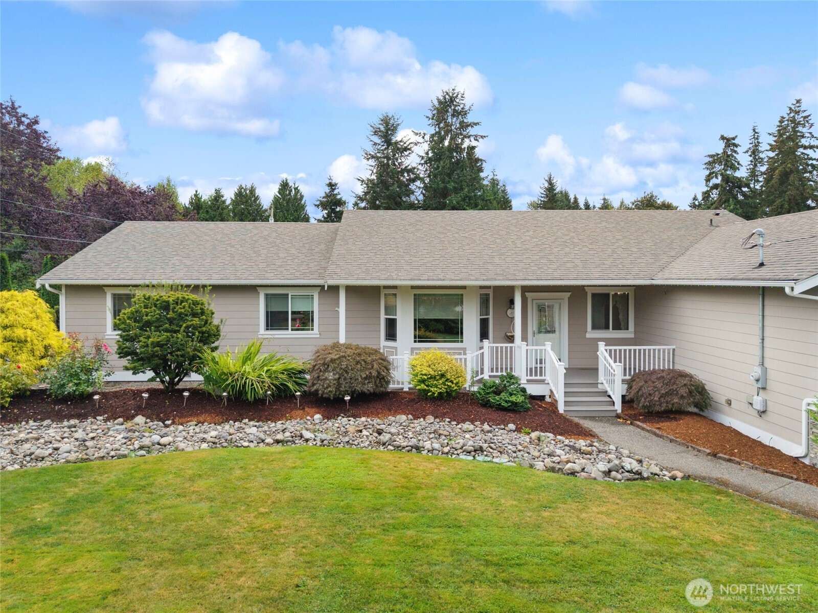 17713 Interurban Boulevard Property Photo 3