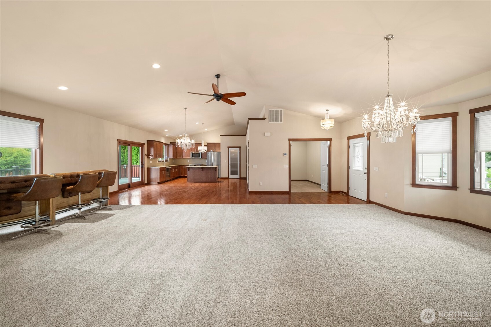 17713 Interurban Boulevard Property Photo 8