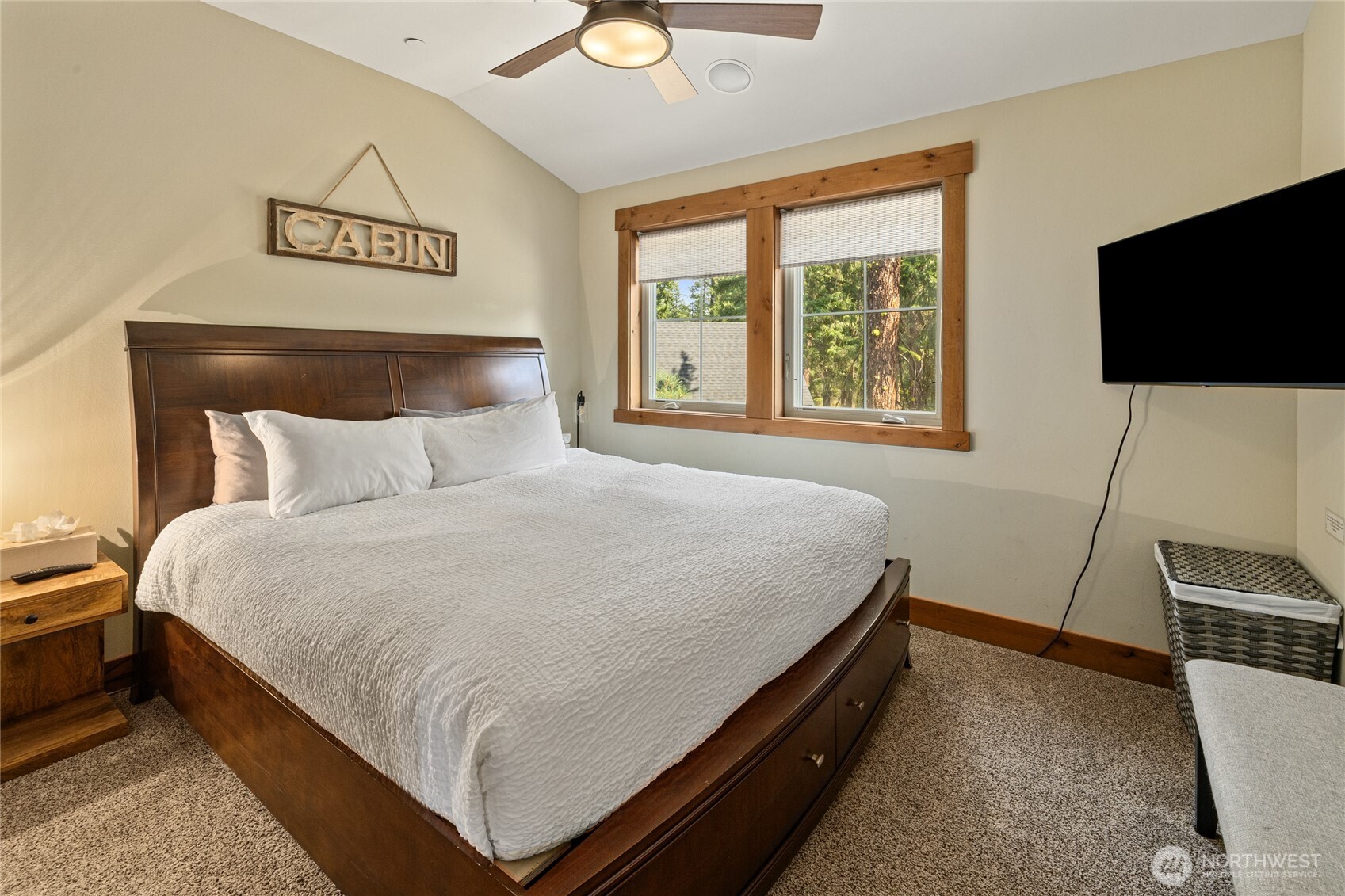 991 Larkspur Loop Property Photo 30