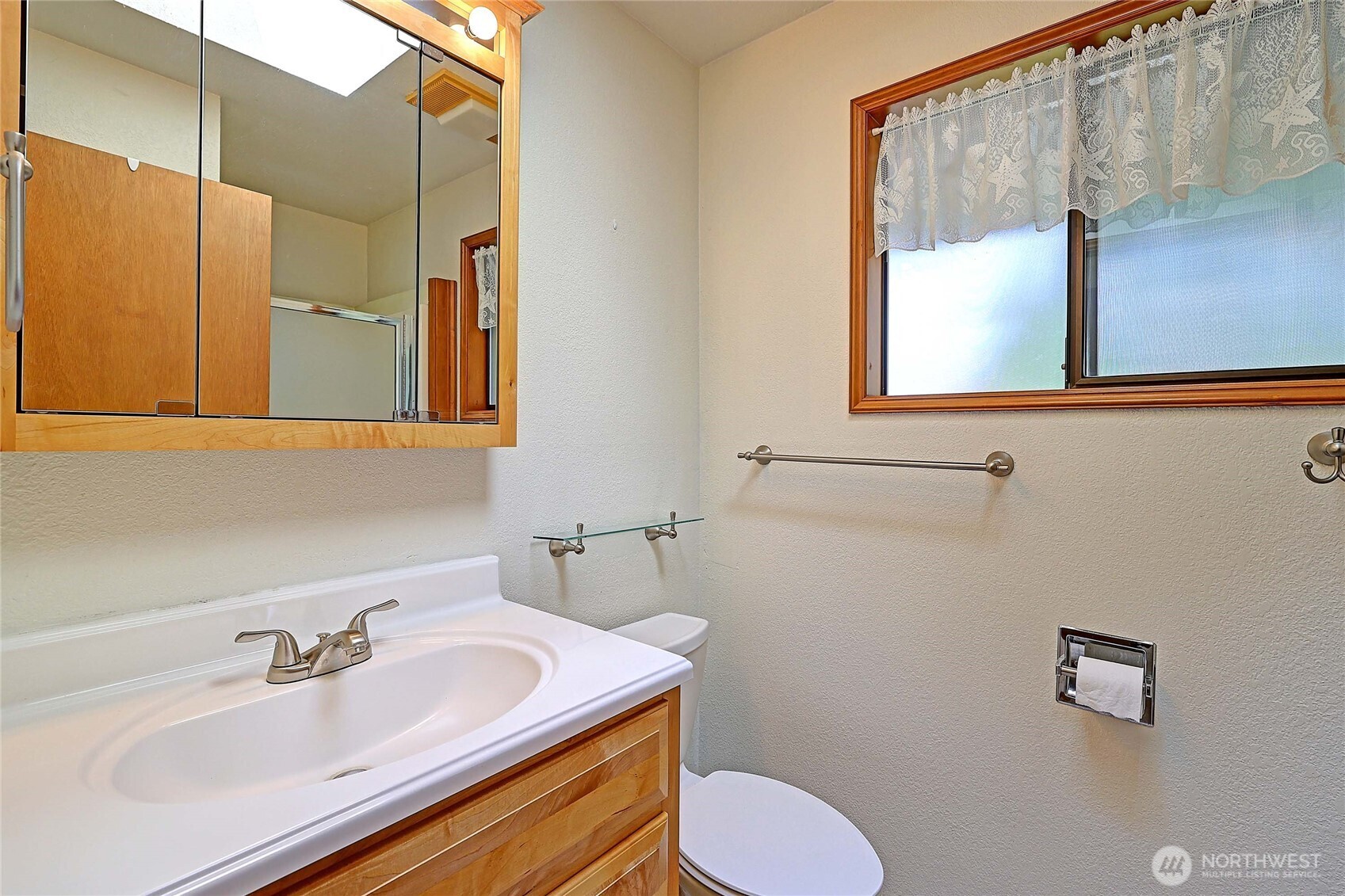 1054 Michael Way Property Photo 19