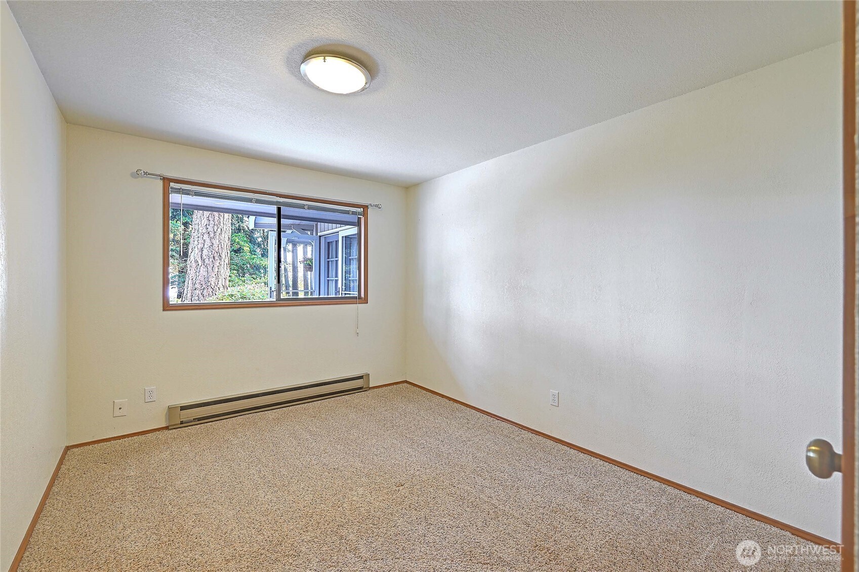 1054 Michael Way Property Photo 20