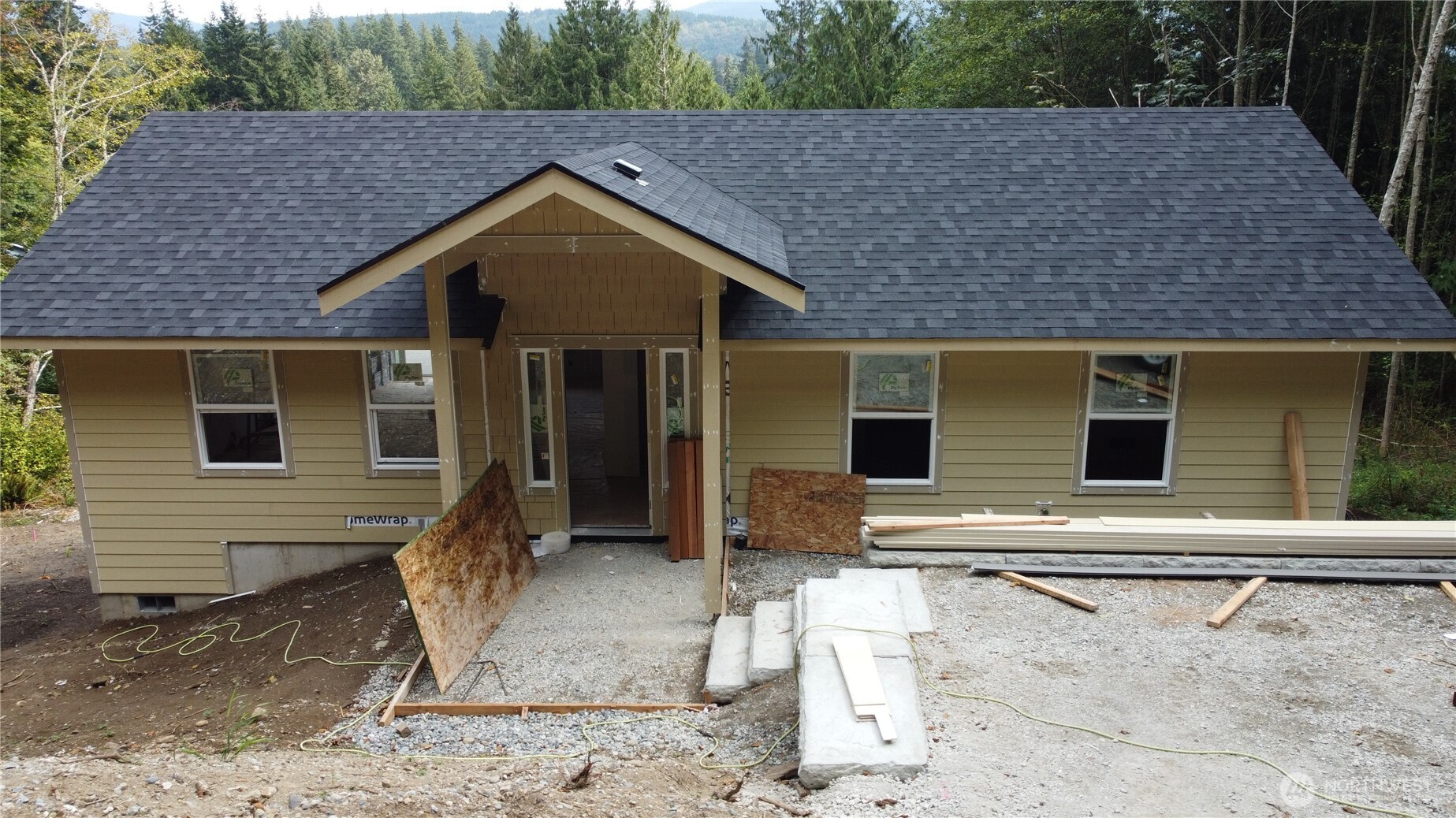 392 W Alder Drive Property Photo 1