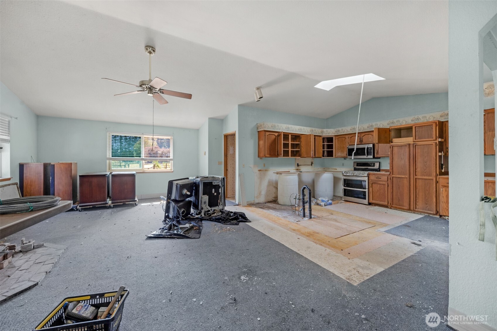 12933 234th Street Property Photo 8
