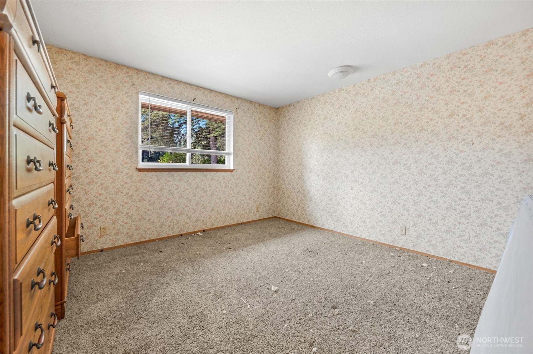 12933 234th Street Property Photo 14