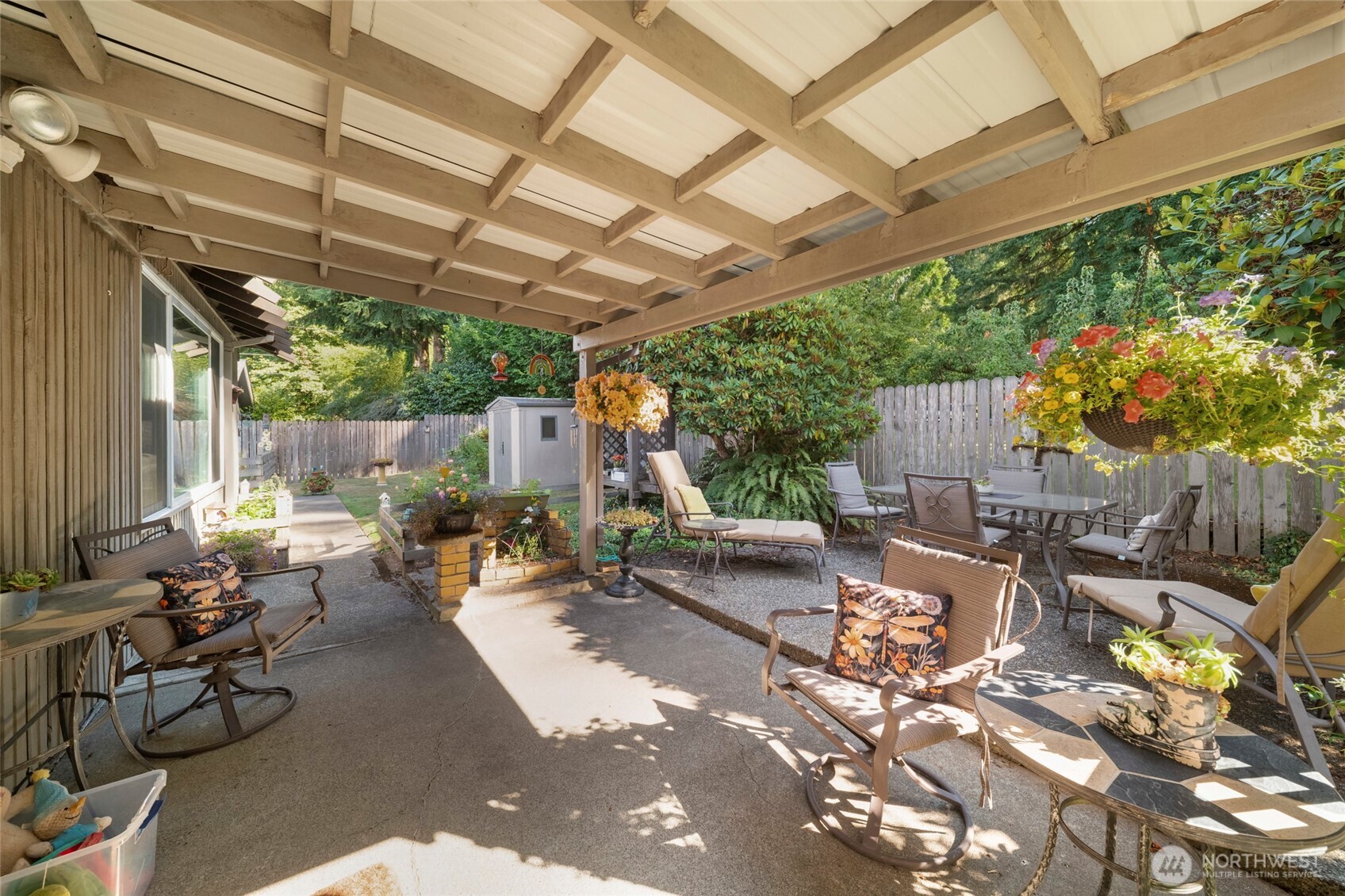 1921 Parkwood Drive Property Photo 21