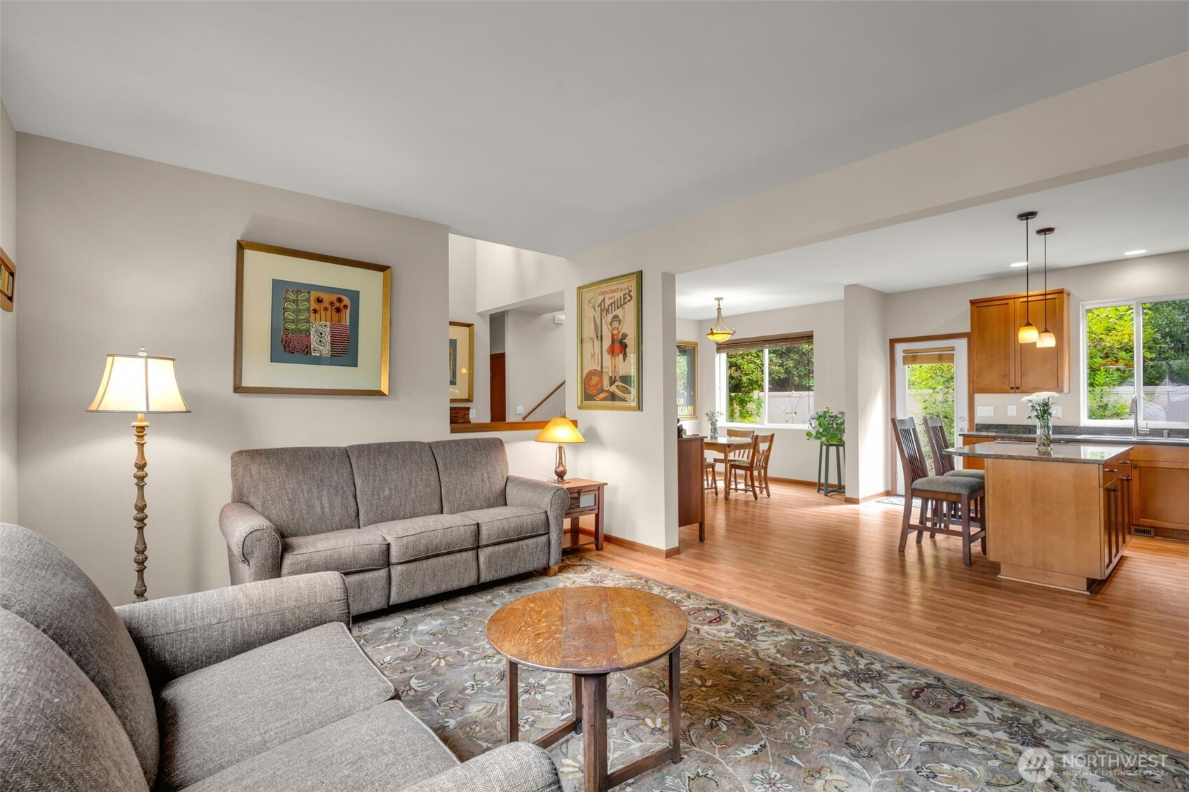 160 6th Avenue Property Photo 10
