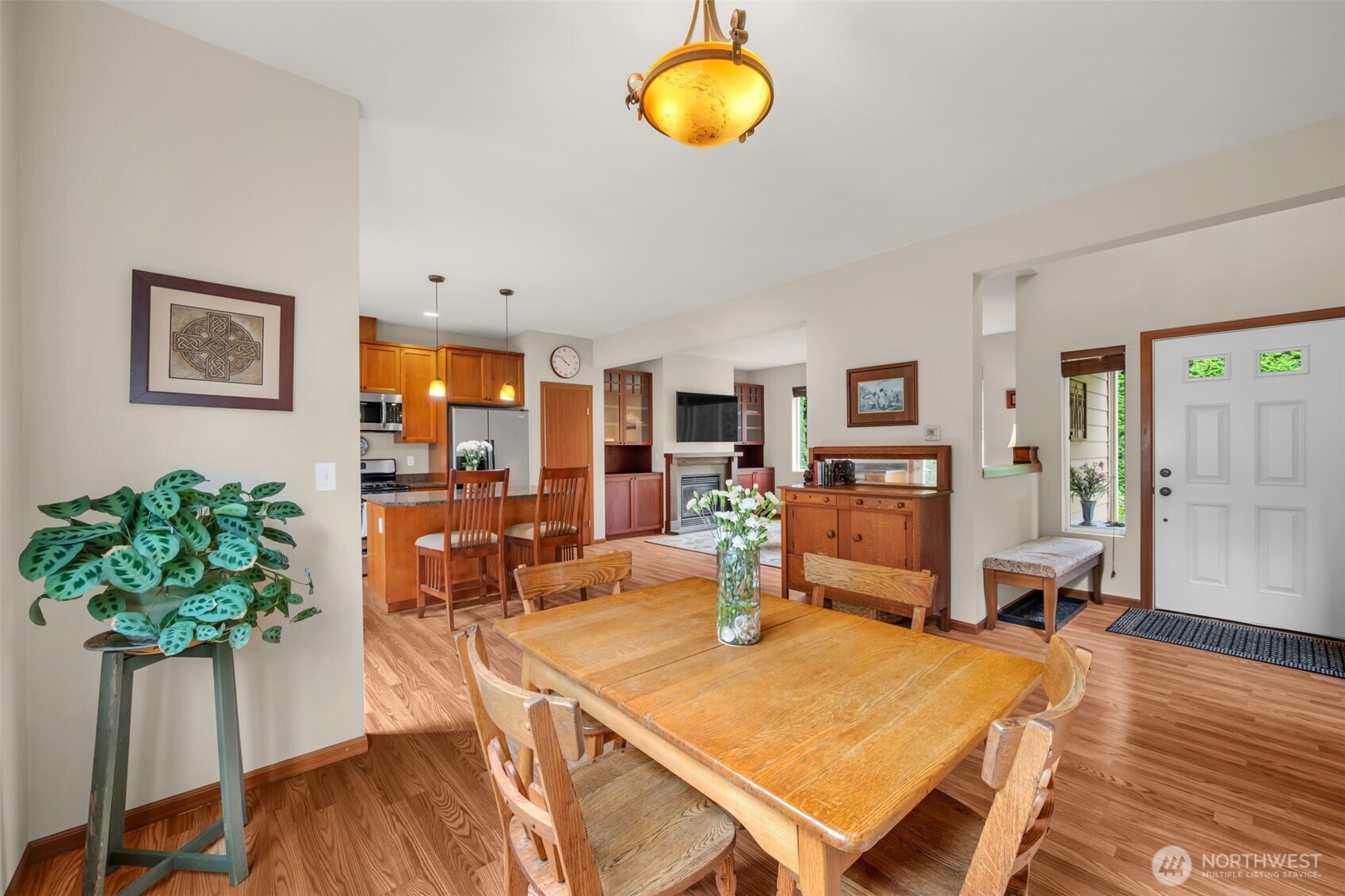 160 6th Avenue Property Photo 14
