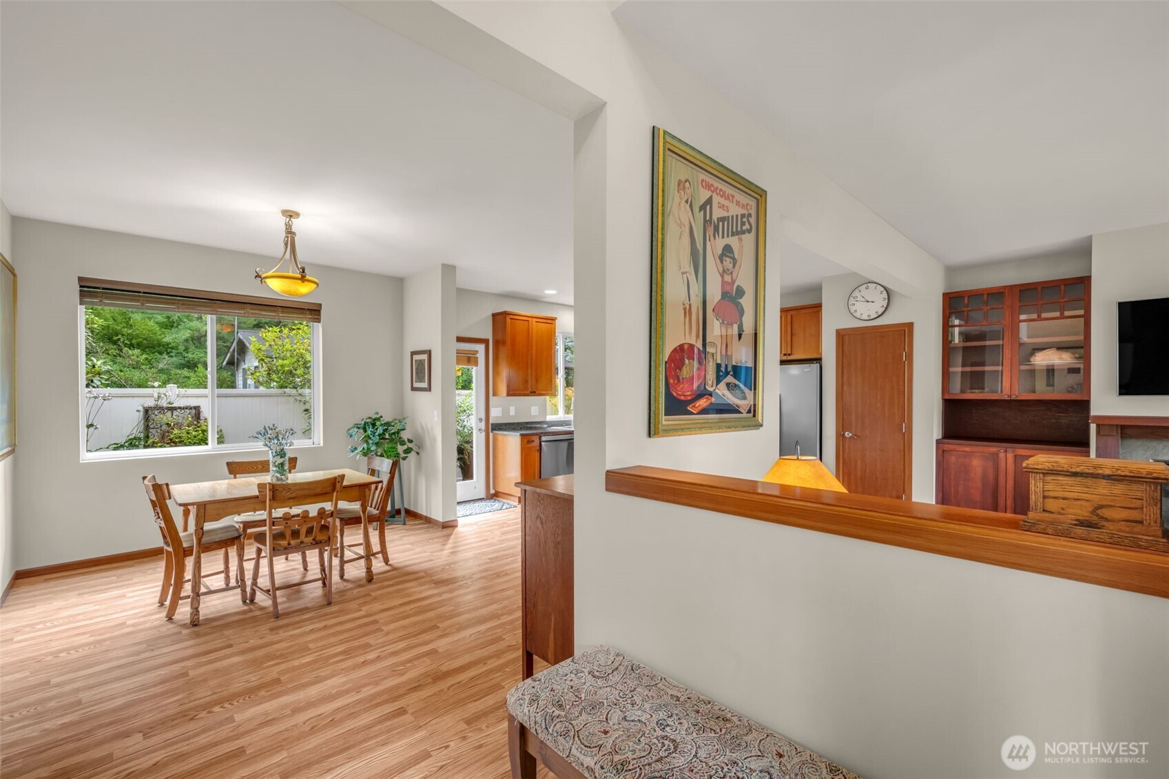 160 6th Avenue Property Photo 16