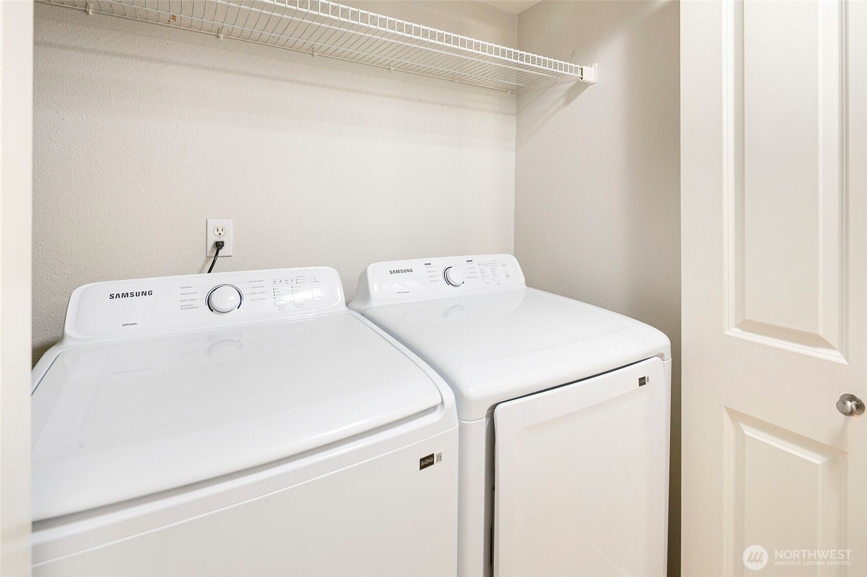 566 Prospect Street 103 Property Photo 16