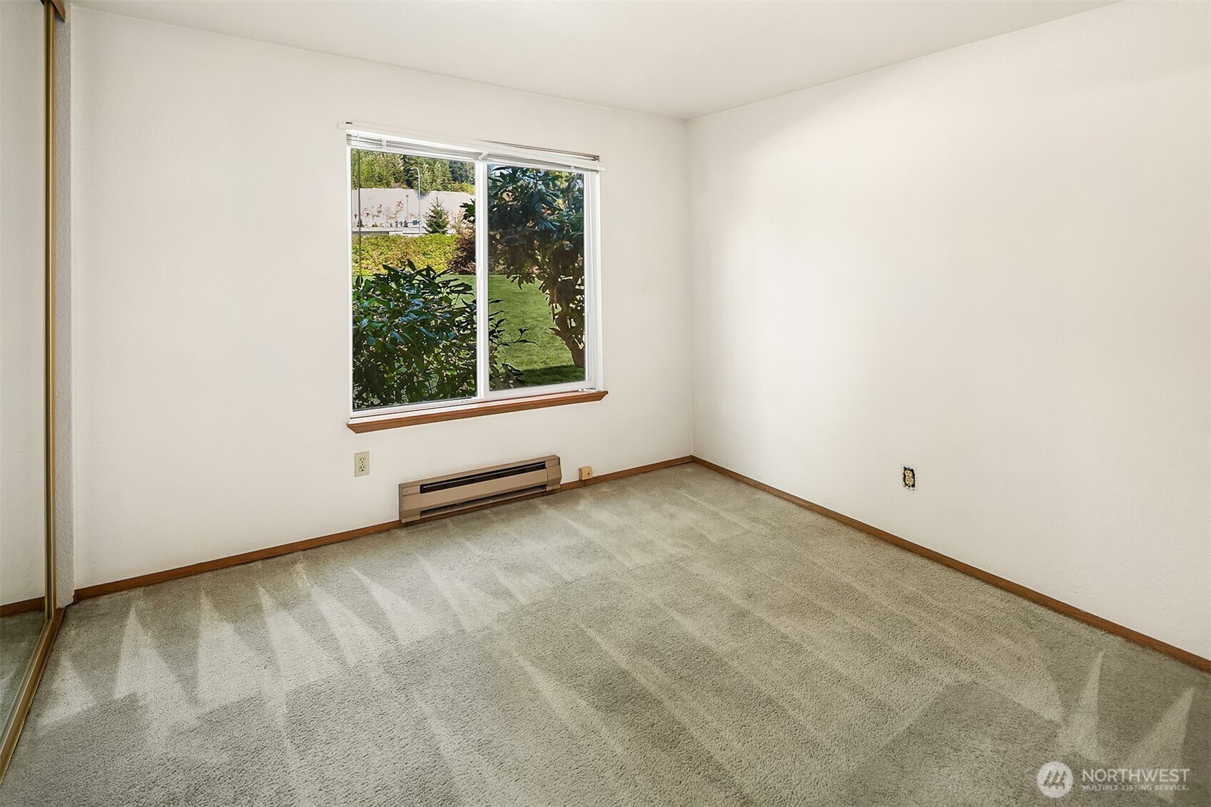 10838 E Riverside Drive C102 Property Photo 9