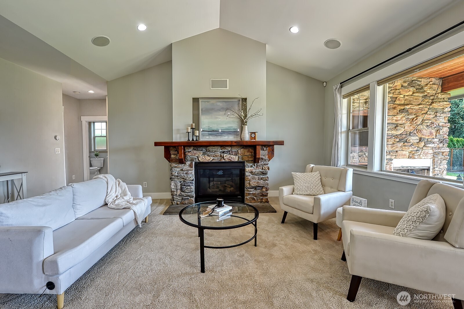 821 Red Maple Loop Property Photo 6