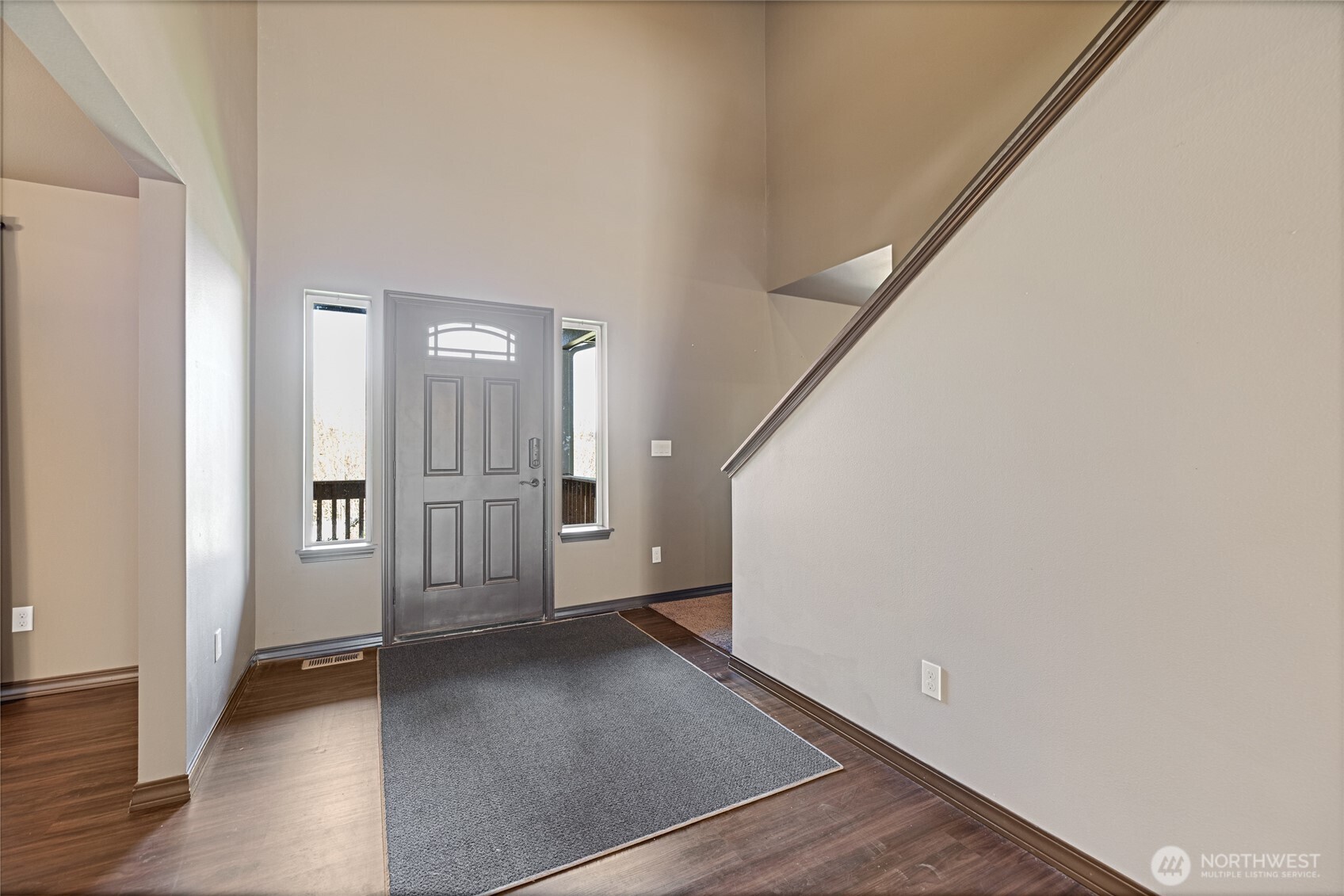 16908 61st Street Property Photo 6