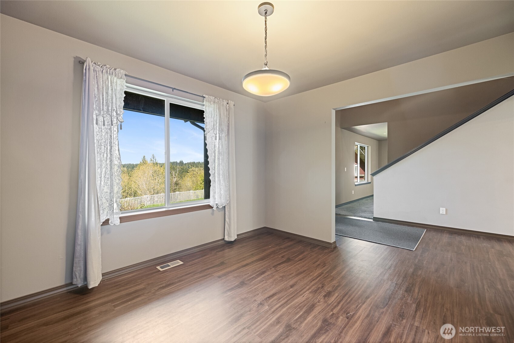 16908 61st Street Property Photo 7