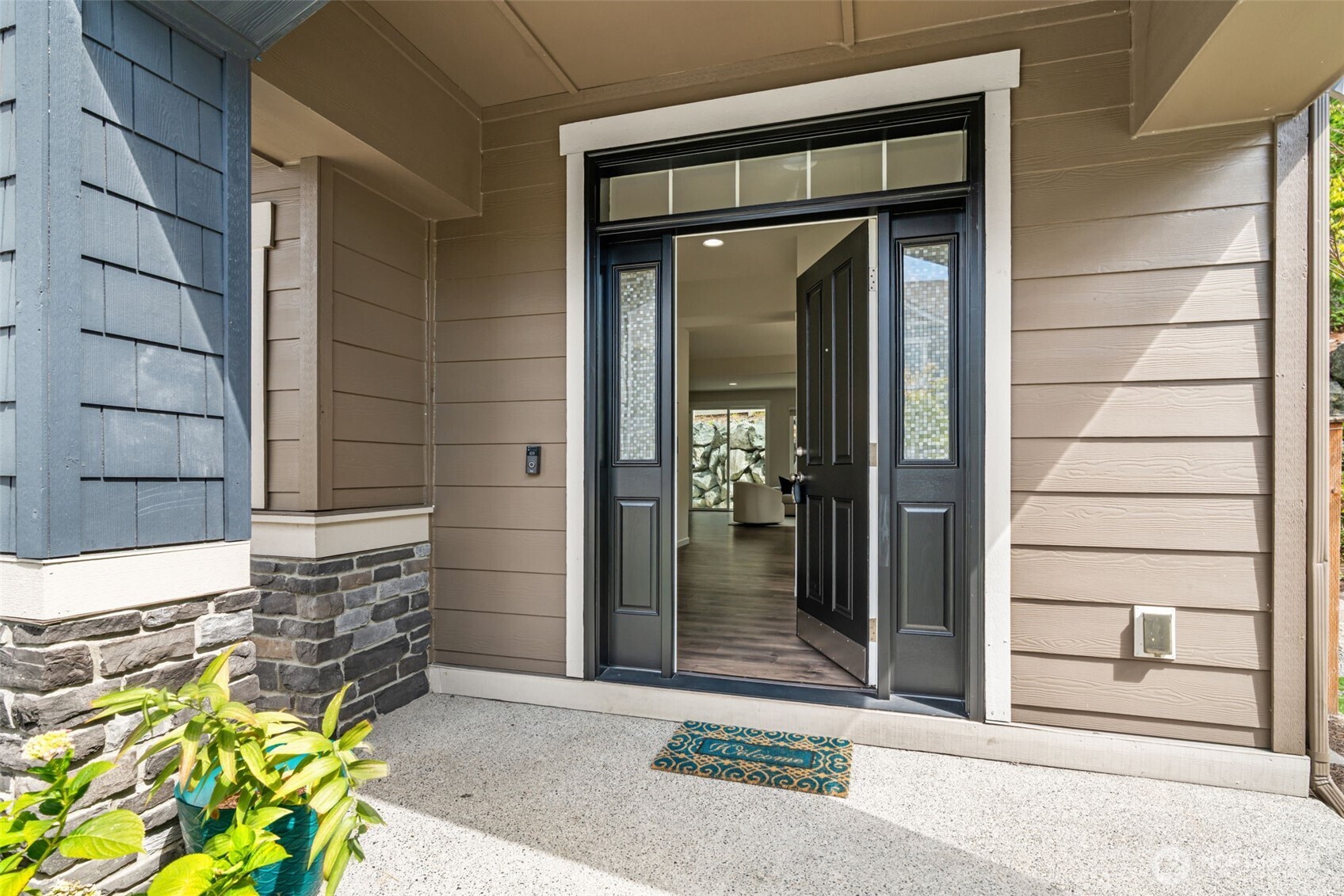 1415 192nd Place Property Photo 4