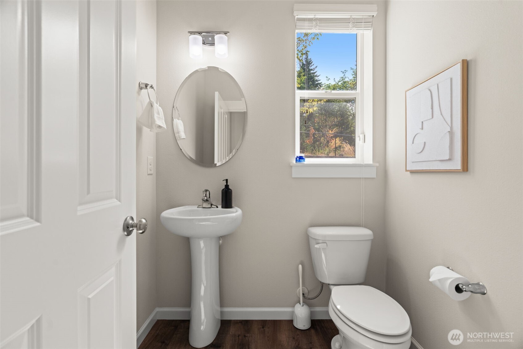 1415 192nd Place Property Photo 6