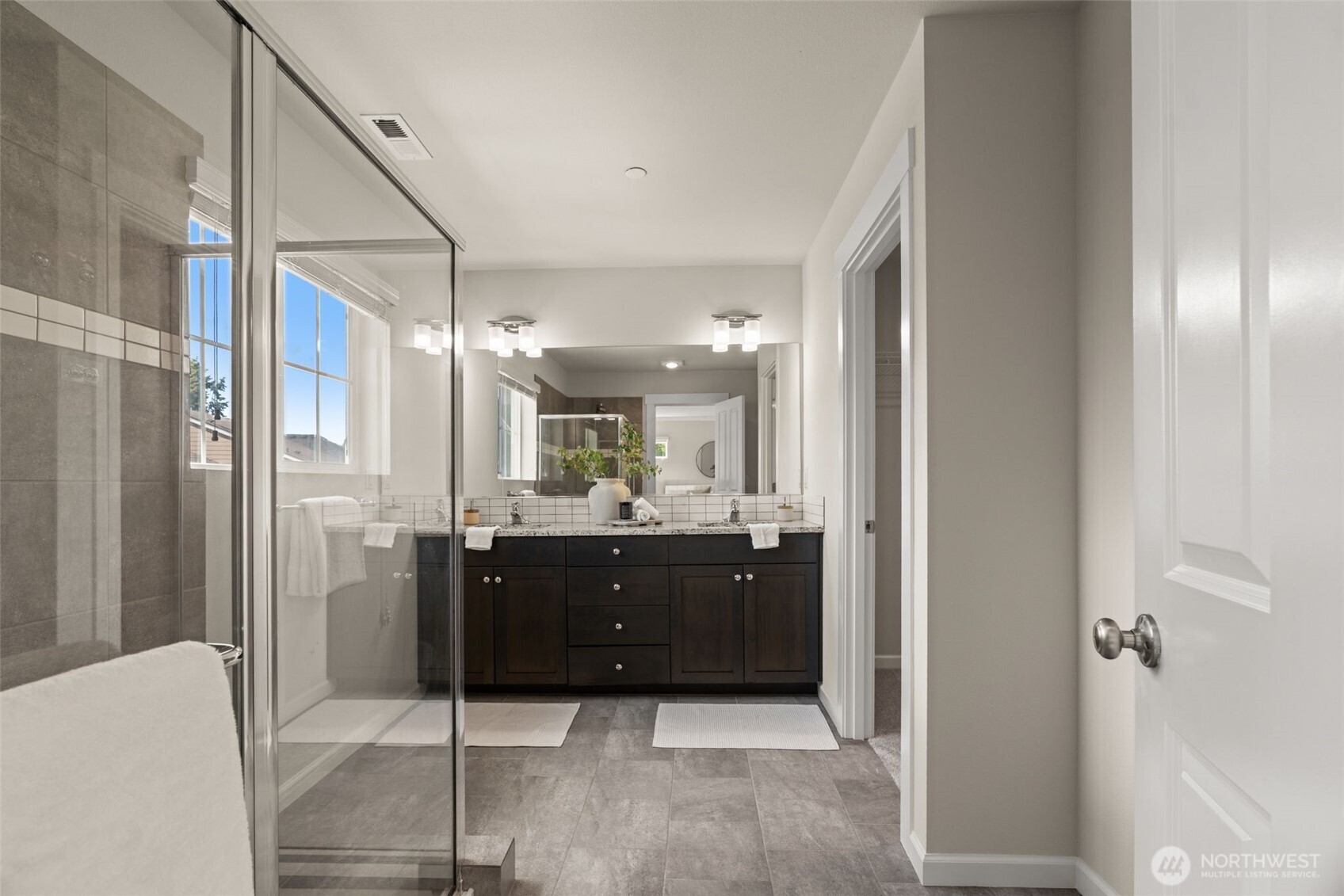 1415 192nd Place Property Photo 24