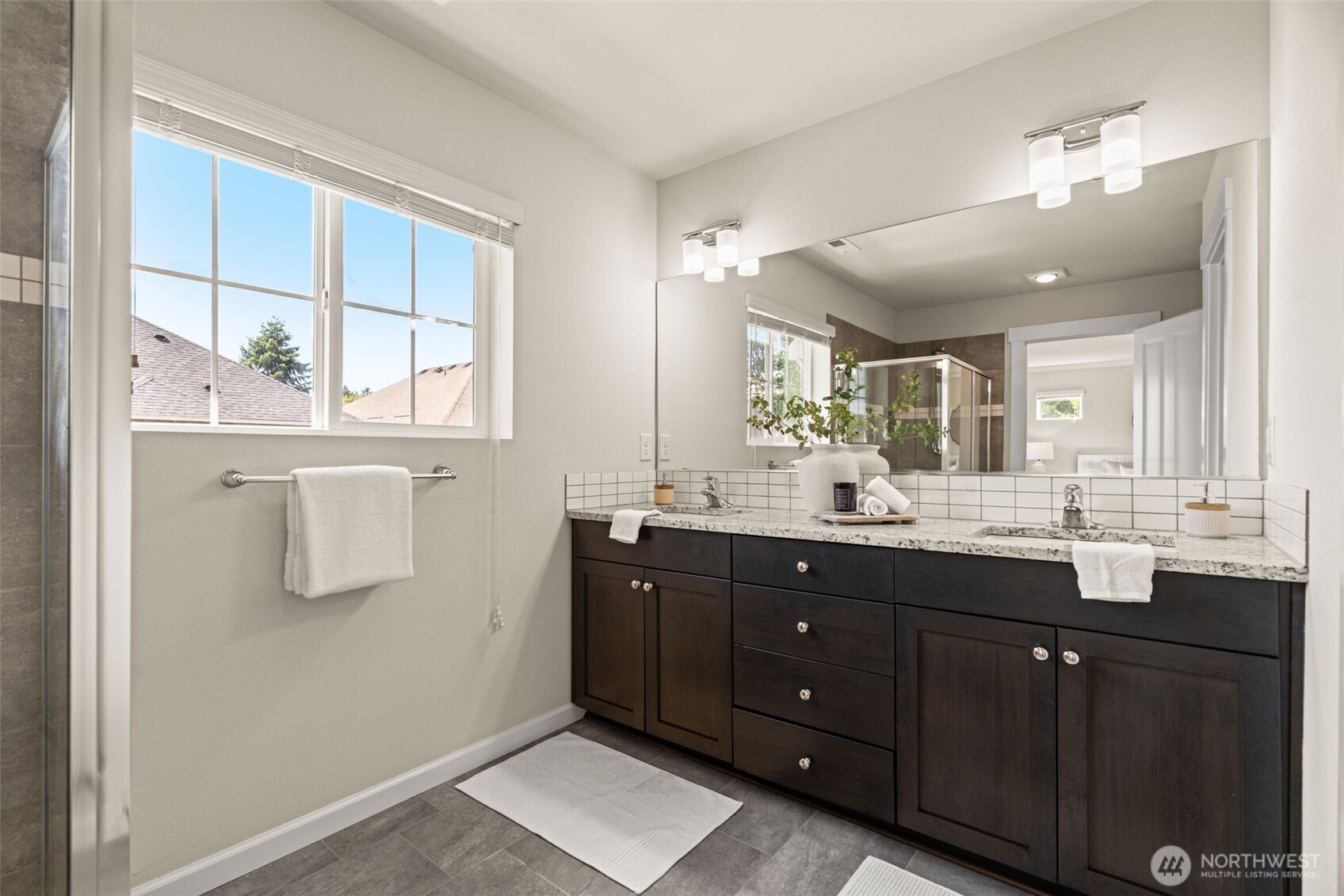 1415 192nd Place Property Photo 27