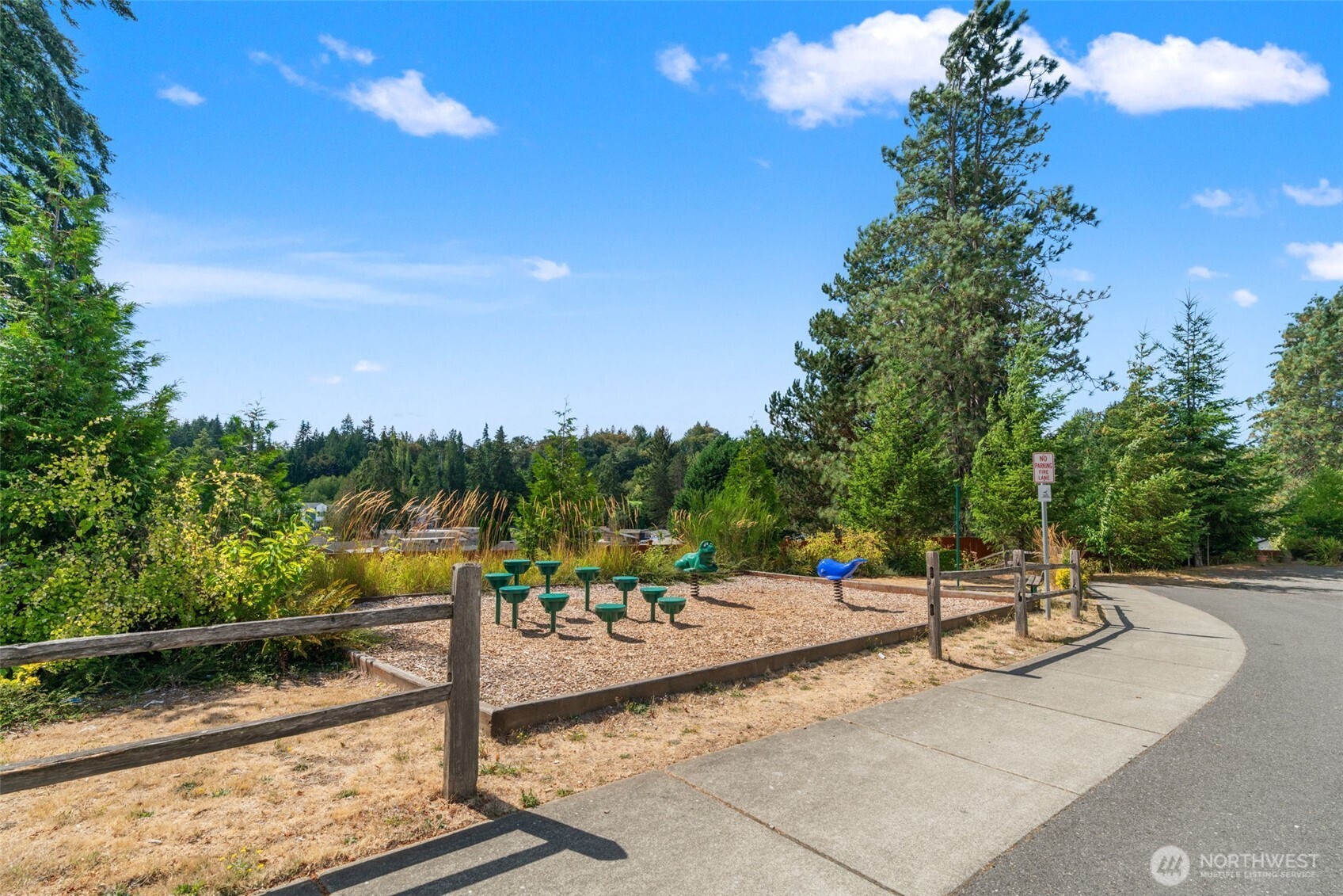 1415 192nd Place Property Photo 33