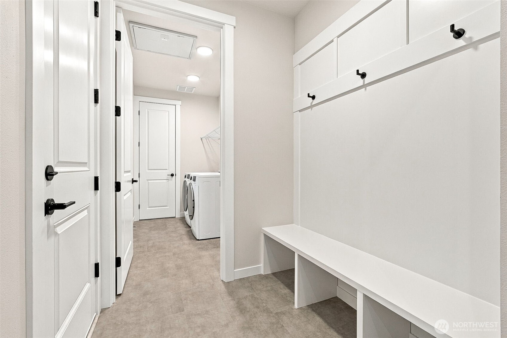 1595 Lockridge Loop 8 Property Photo 24