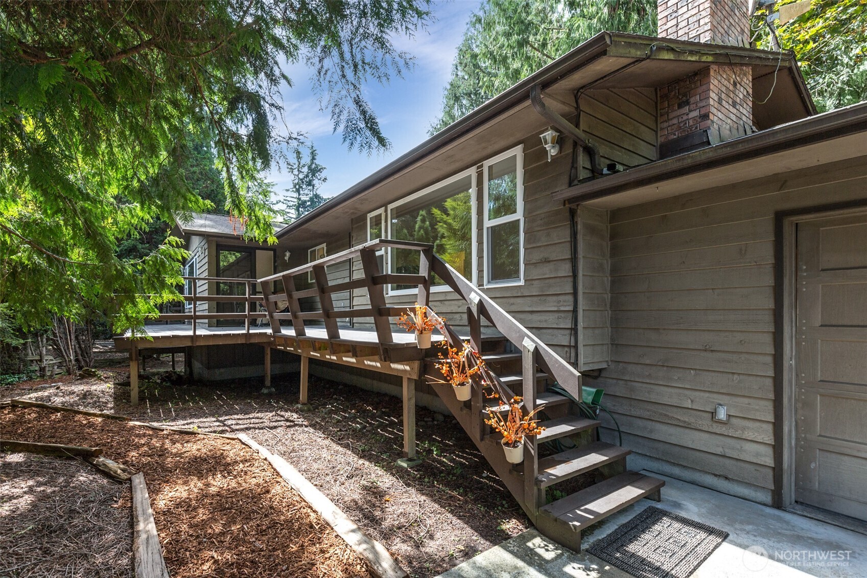 334 Dungeness Meadows Property Photo 4