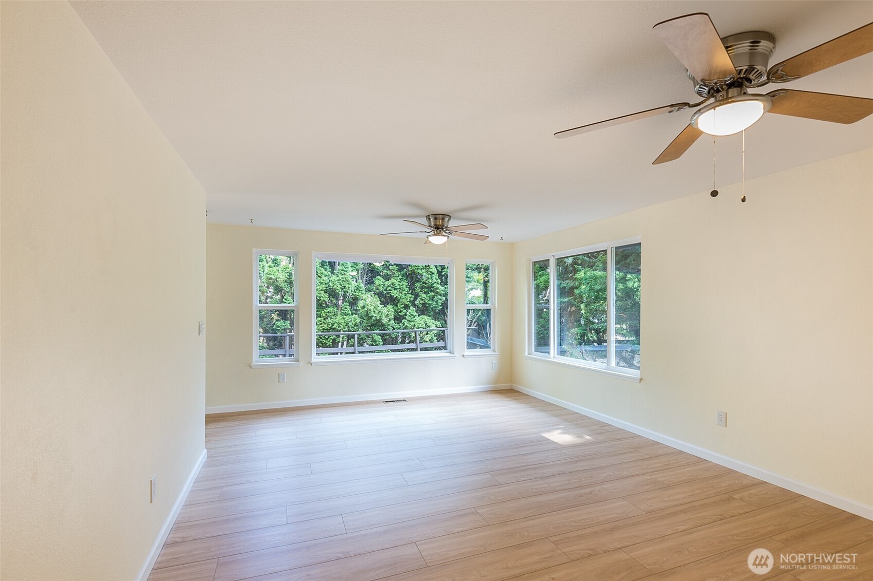 334 Dungeness Meadows Property Photo 22