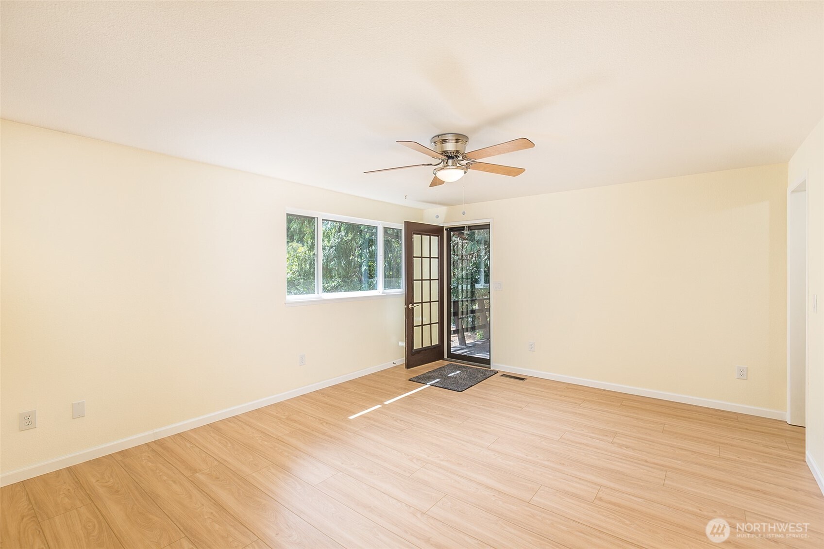 334 Dungeness Meadows Property Photo 23