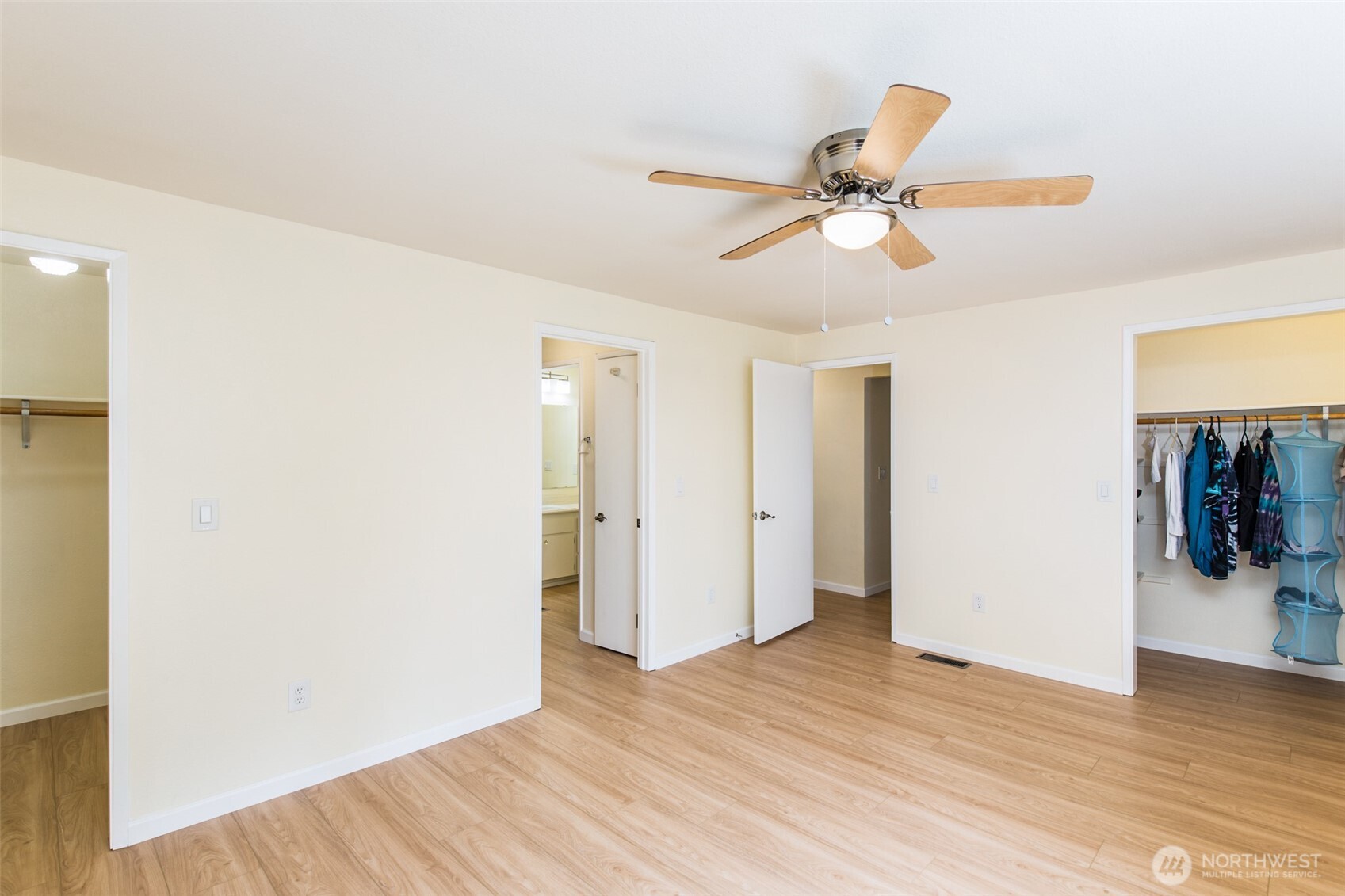 334 Dungeness Meadows Property Photo 25