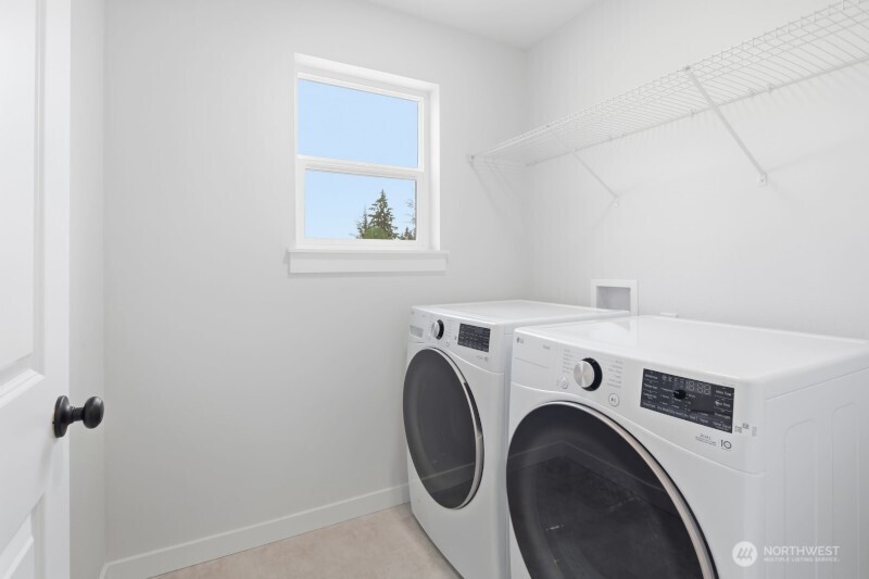 1640 Lockridge Loop 10 Property Photo 14