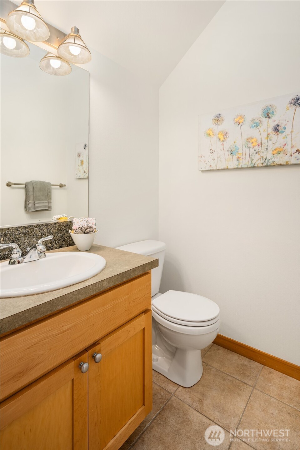 5614 Fauntleroy Way B Property Photo 8