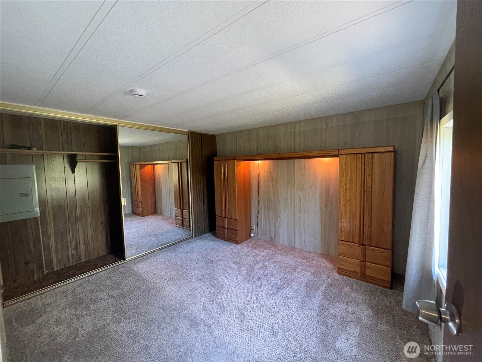 600 Ne Lincoln Drive 8 Property Photo 24